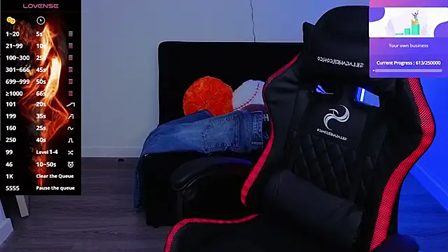 imlaiaaa online show from November 11, 2025, 10:32 pm