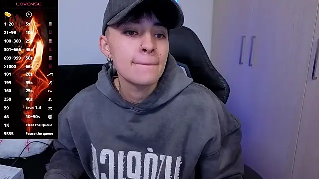 imlaiaaa online show from December 5, 2025, 12:52 am