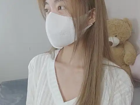 Alina MissAsian online show from December 16, 2025, 2:16 am