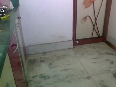 cute girl007 online show from February 28, 2026, 6:36 am