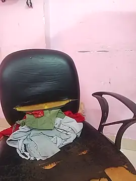 BILLO-RANI67 online show from October 18, 2025, 5:21 am