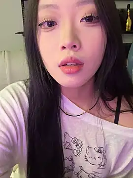 Snapshot of tuzi5201314 chatting on December 2, 2025, 5:24 am tuzi5201314 online show from December 2, 2025, 5:24 am