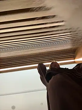 ElliRose online show from November 12, 2025, 7:09 am