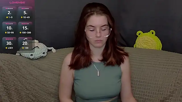 Snapshot of ElzaBlis chatting on November 30, 2025, 2:54 pm ElzaBlis online show from November 30, 2025, 2:54 pm