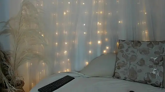 Snapshot of arianna_cox__ chatting on September 19, 2025, 7:58 pm arianna cox online show from September 19, 2025, 7:58 pm