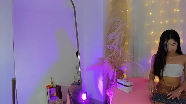 Snapshot of arianna_cox__ chatting on October 23, 2025, 7:34 pm arianna cox online show from October 23, 2025, 7:34 pm