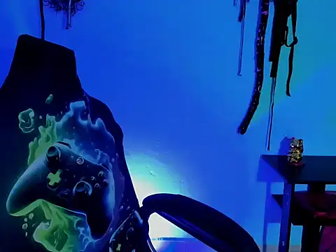 zeus 7777 online show from November 3, 2025, 6:58 am