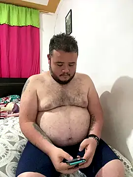 Snapshot of Chimbo-1996 chatting on December 17, 2025, 12:27 am Chimbo-1996 online show from December 17, 2025, 12:27 am