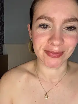 Snapshot of BritgetPsychol chatting on November 19, 2025, 3:17 am BritgetPsychol online show from November 19, 2025, 3:17 am