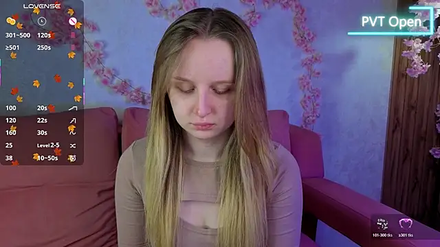 Snapshot of Rina_Panic chatting on November 24, 2025, 1:05 am Rina Panic online show from November 24, 2025, 1:05 am