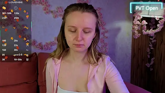 Snapshot of Rina_Panic chatting on November 27, 2025, 1:07 am Rina Panic online show from November 27, 2025, 1:07 am