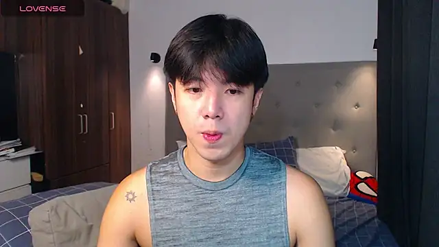 Addictiveboi online show from November 14, 2025, 1:04 am