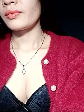 Hinna x online show from December 20, 2025, 2:02 pm