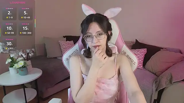 EsmaWonka online show from November 21, 2025, 7:07 am