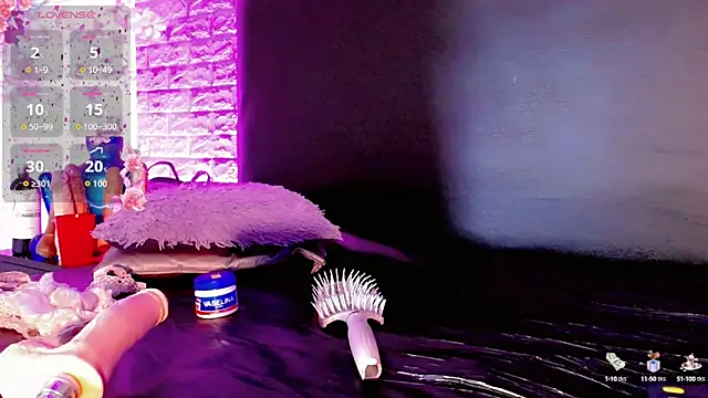 Snapshot of Cata_MW chatting on October 15, 2025, 7:14 pm Cata MW online show from October 15, 2025, 7:14 pm