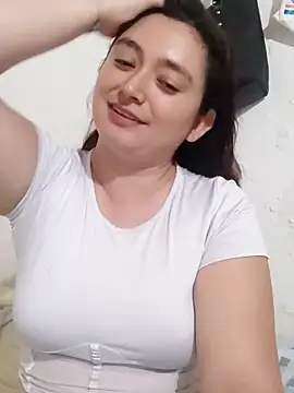 Snapshot of Anaa_Rose chatting on December 2, 2025, 4:13 pm Anaa Rose online show from December 2, 2025, 4:13 pm