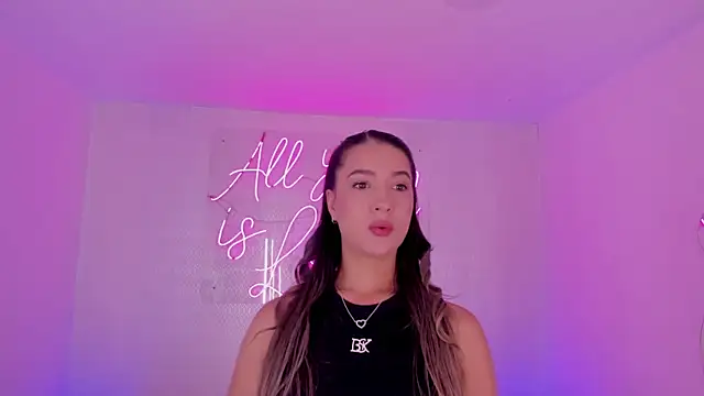 Snapshot of aleksandramiller_ chatting on May 9, 2026, 12:54 pm aleksandramiller online show from May 9, 2026, 12:54 pm