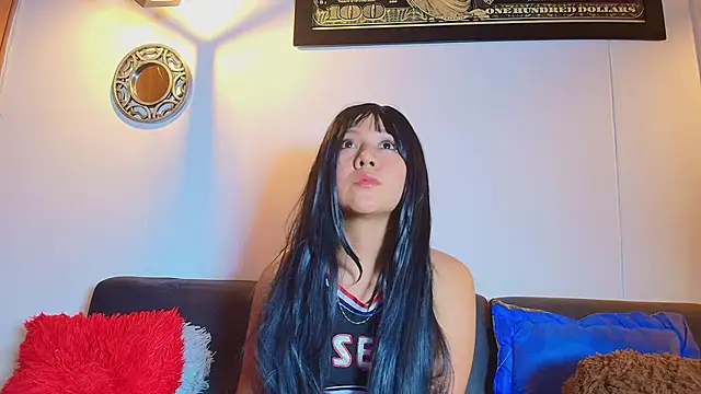 catalina santana20 online show from March 27, 2026, 8:41 pm