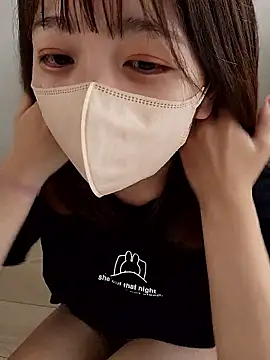 Snapshot of Sakura-japanese- chatting on October 4, 2025, 4:10 am Sakura-japanese- online show from October 4, 2025, 4:10 am