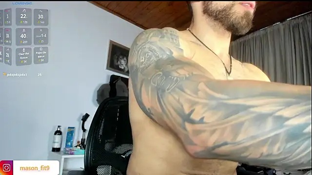 Snapshot of mason_fit chatting on January 16, 2026, 12:14 am mason fit online show from January 16, 2026, 12:14 am