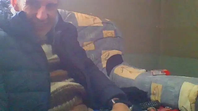 Snapshot of rimenos20 chatting on November 6, 2025, 10:27 am rimenos20 online show from November 6, 2025, 10:27 am