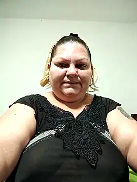 Miasmithr online show from September 26, 2025, 7:34 am