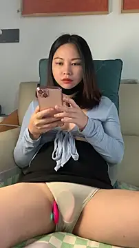 Snapshot of zhizhinaigai chatting on April 30, 2026, 3:35 am zhizhinaigai online show from April 30, 2026, 3:35 am