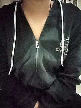 Nikita-Singh88 online show from December 1, 2025, 1:27 pm