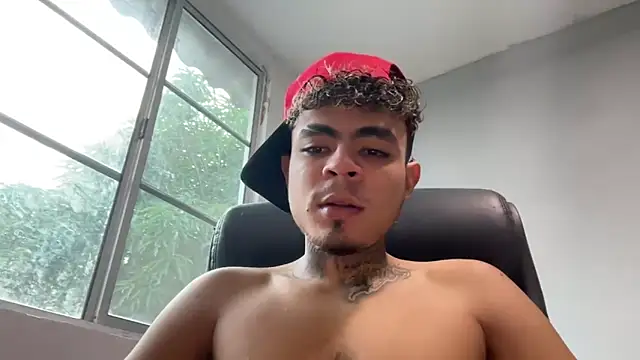 Snapshot of freyva chatting on December 2, 2025, 8:04 pm freyva online show from December 2, 2025, 8:04 pm