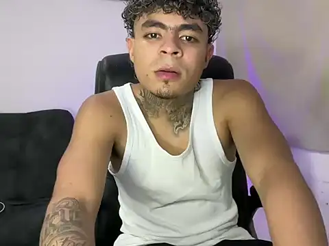 Snapshot of freyva chatting on February 28, 2026, 9:05 pm freyva online show from February 28, 2026, 9:05 pm