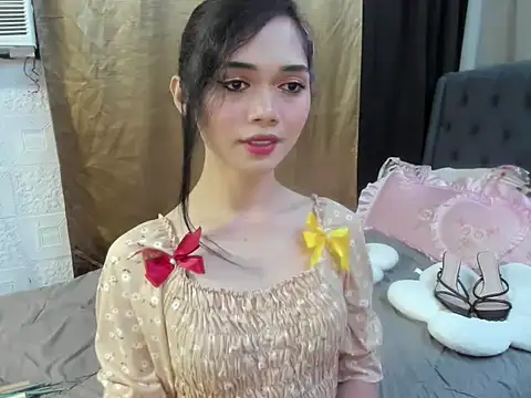 yunxieesweetgurl online show from November 9, 2025, 5:00 pm