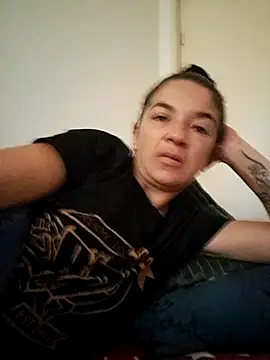 Snapshot of alinaalinutzq chatting on September 20, 2025, 3:02 pm alinaalinutzq online show from September 20, 2025, 3:02 pm