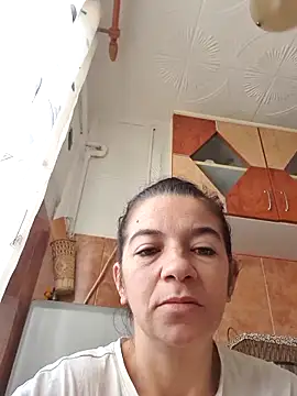 Snapshot of alinaalinutzq chatting on October 19, 2025, 8:48 am alinaalinutzq online show from October 19, 2025, 8:48 am