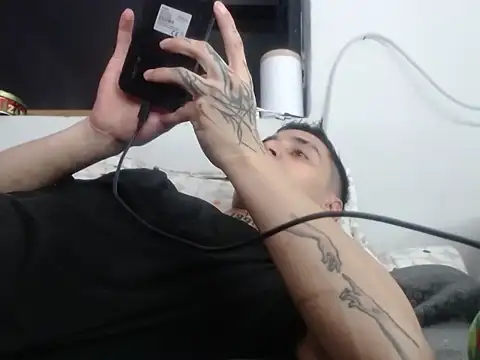 Snapshot of xalejo_max chatting on November 14, 2025, 5:11 pm xalejo max online show from November 14, 2025, 5:11 pm