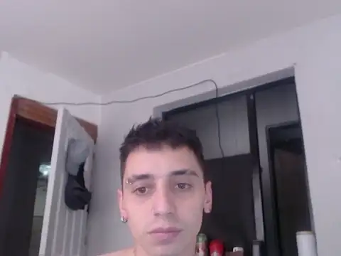 Snapshot of xalejo_max chatting on November 21, 2025, 5:00 pm xalejo max online show from November 21, 2025, 5:00 pm