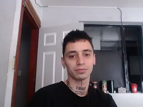 Snapshot of xalejo_max chatting on November 22, 2025, 7:02 pm xalejo max online show from November 22, 2025, 7:02 pm