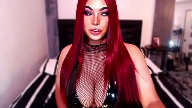 Snapshot of xTrixieMae chatting on October 8, 2025, 9:51 am xTrixieMae online show from October 8, 2025, 9:51 am