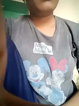 Snapshot of Hot_siiii chatting on September 13, 2025, 2:22 am Hot siiii online show from September 13, 2025, 2:22 am