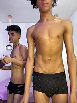 Violet Dream2 online show from April 9, 2026, 12:21 am