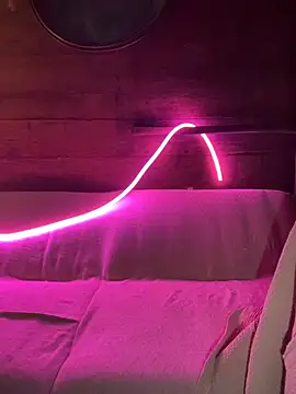 FoxStudioSex online show from October 14, 2025, 5:47 pm