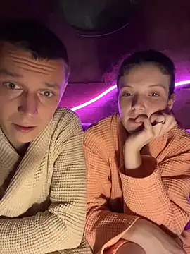 FoxStudioSex online show from October 31, 2025, 4:41 pm