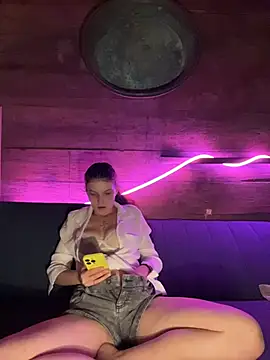 FoxStudioSex online show from December 2, 2025, 1:39 pm