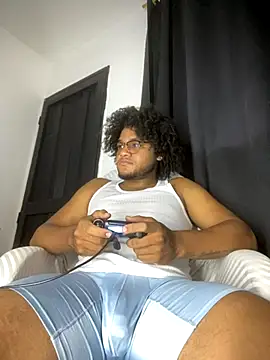 tommyy love online show from September 9, 2025, 3:39 am