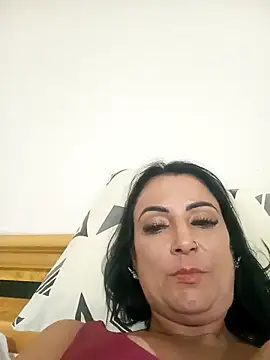 jadecristina online show from April 12, 2026, 8:58 pm