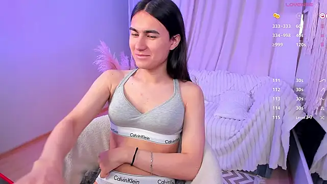 Snapshot of HeyAlena chatting on September 16, 2025, 6:03 am HeyAlena online show from September 16, 2025, 6:03 am