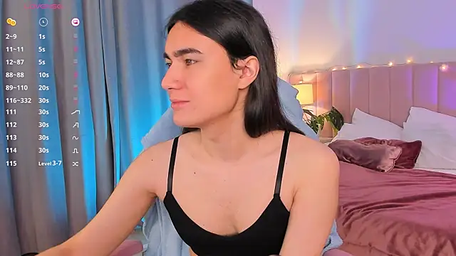 Snapshot of HeyAlena chatting on September 25, 2025, 6:06 am HeyAlena online show from September 25, 2025, 6:06 am