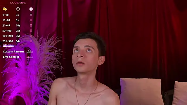 VicenteFerrer online show from February 5, 2026, 11:09 pm