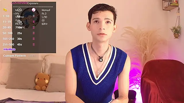 Snapshot of VicenteFerrer chatting on July 5, 2026, 1:29 pm VicenteFerrer online show from July 5, 2026, 1:29 pm