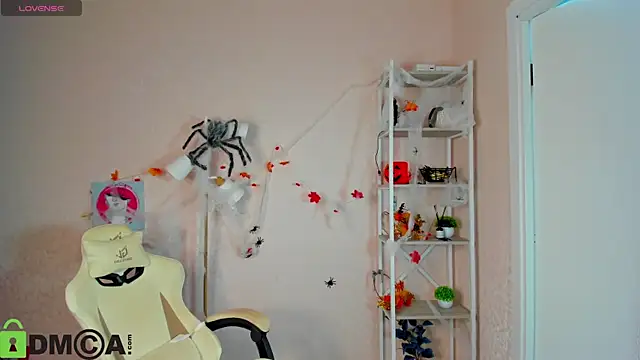 Snapshot of R0cket_bunny chatting on November 4, 2025, 1:05 am R0cket bunny online show from November 4, 2025, 1:05 am