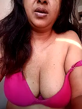 sweet jenni online show from February 20, 2026, 4:42 am